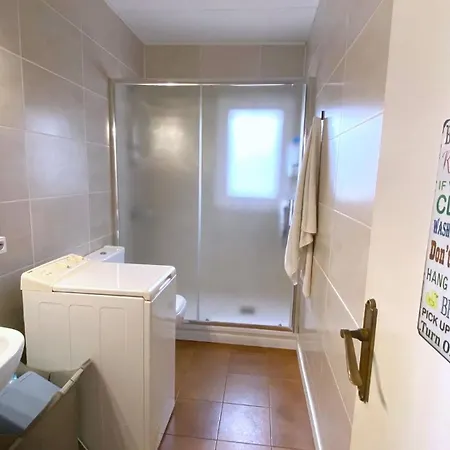 Apartment Lisboa 46 *