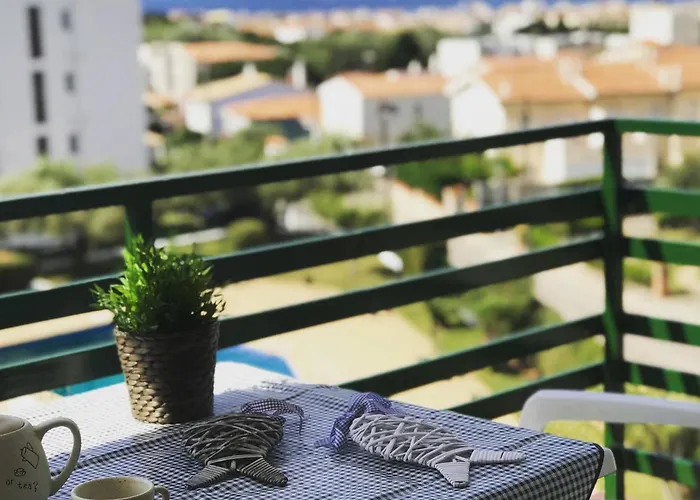 Lisboa 46 ロザス