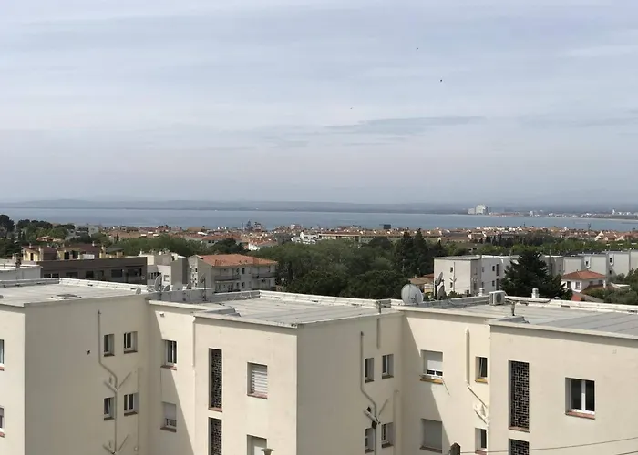 Lisboa 46 *